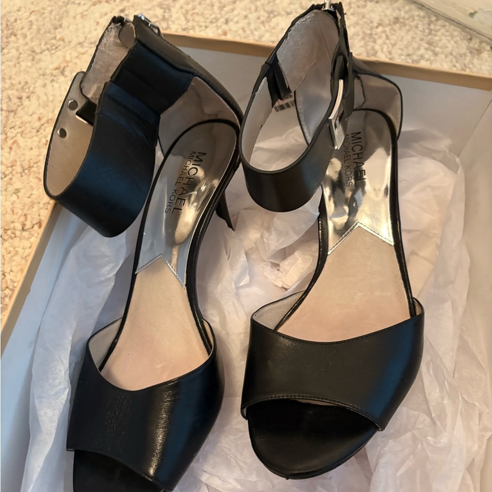 Michael Kors Elegant Black Heels